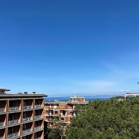 Sorrento Inn Lodge Bagian luar foto